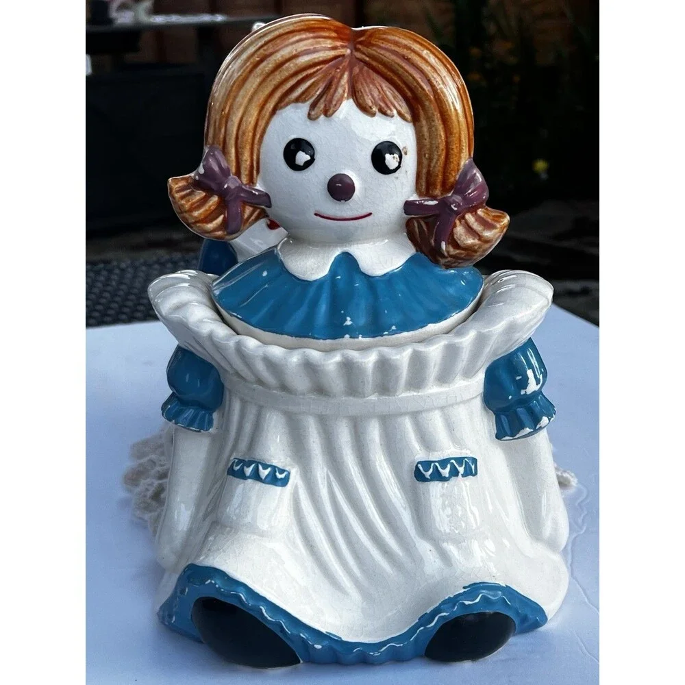 Royal adorable vintage